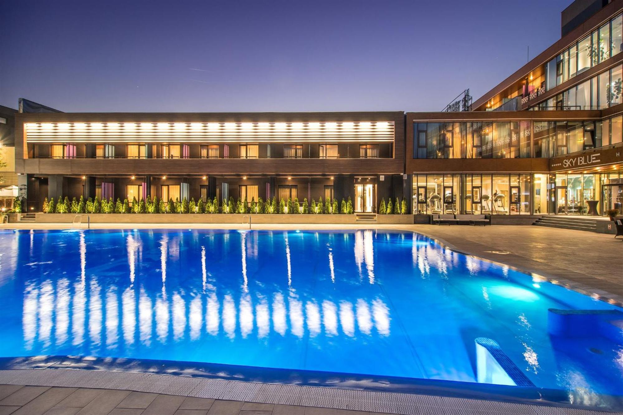 Sky Blue Hotel & Spa Paulesti  Экстерьер фото
